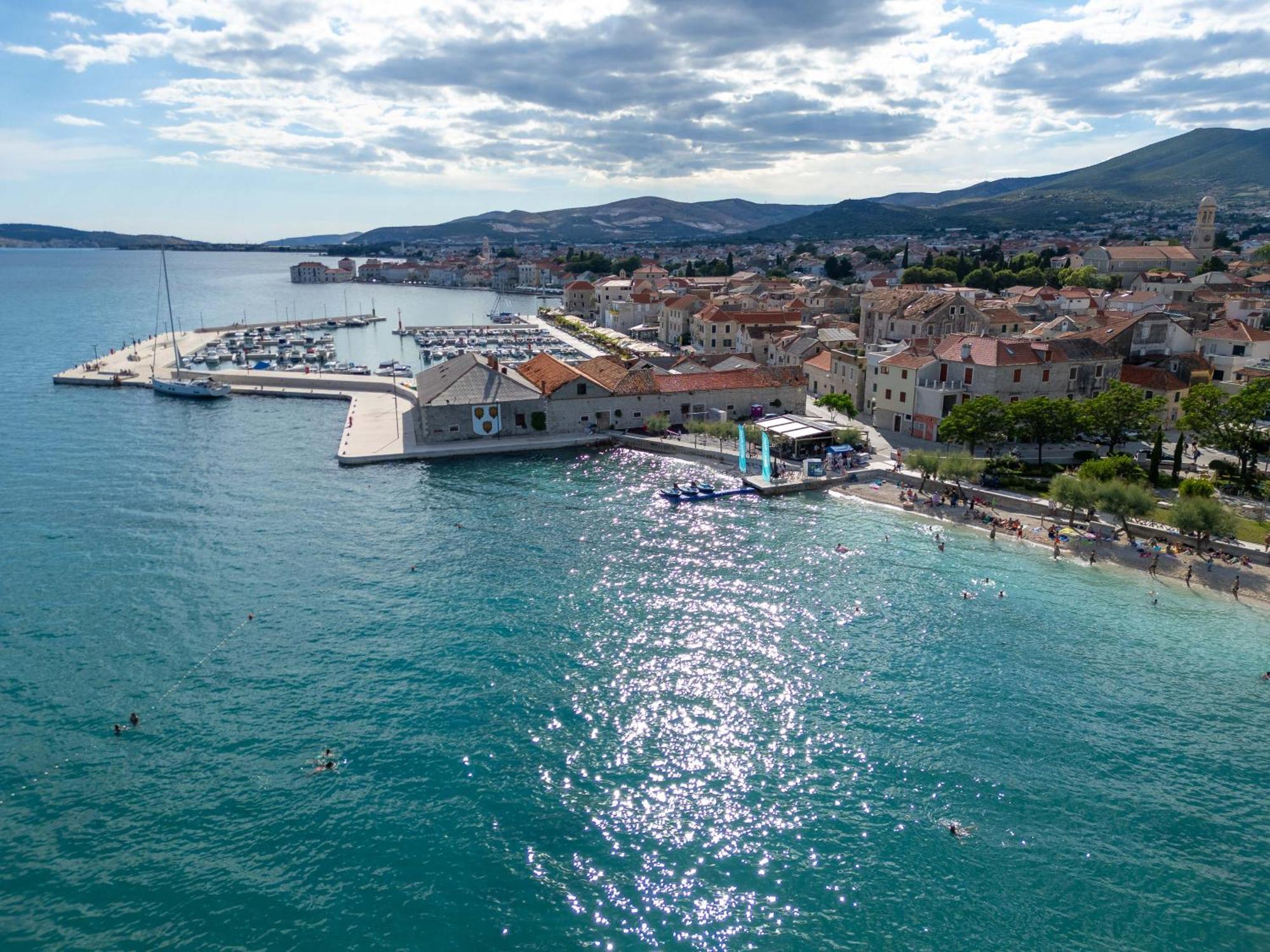 Terrace Kastela Apartment Exterior photo